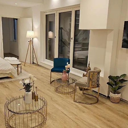 Apartment Ug Neubau - Pool, Gym, Sauna, Zweites Bad Extra Buchbar Munich